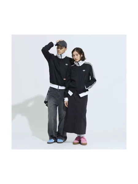 Ruha Adidas fekete
