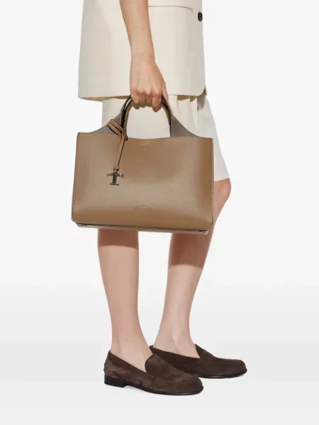 Pandantiv Tod's din piele cu autograf