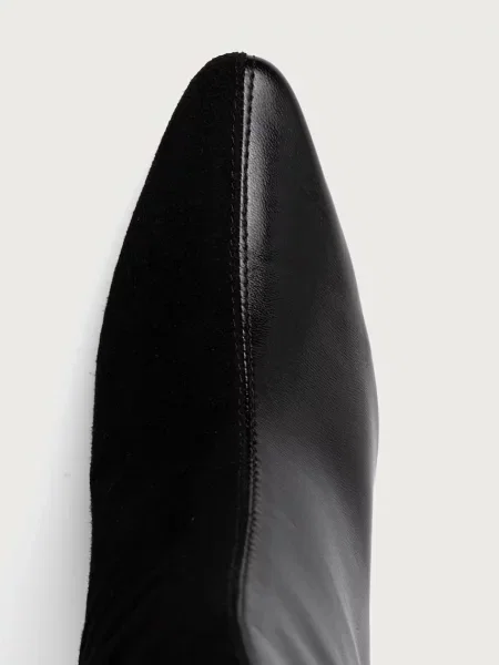 Кожаные сапоги Pollini на высоком каблуке