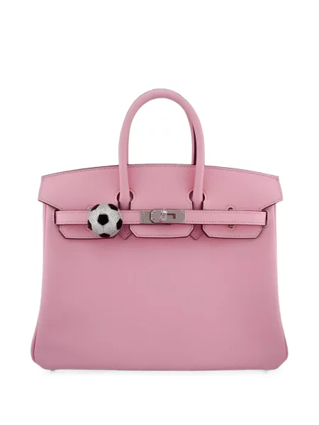 Fotbal pandantiv Ashna Mehta