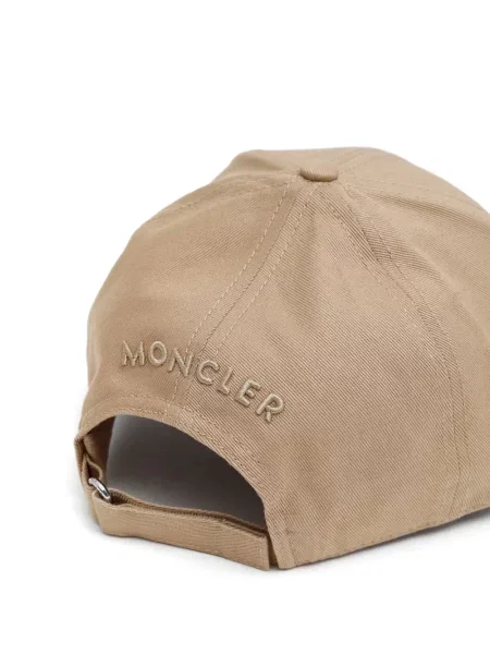 Șapcă Moncler cu autograf