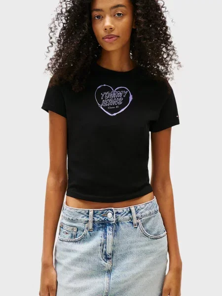 Футболка Tommy Jeans с сердечками черная