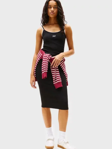 Костюмна міді джинсова сукня Tommy Jeans з ремінцями чорна