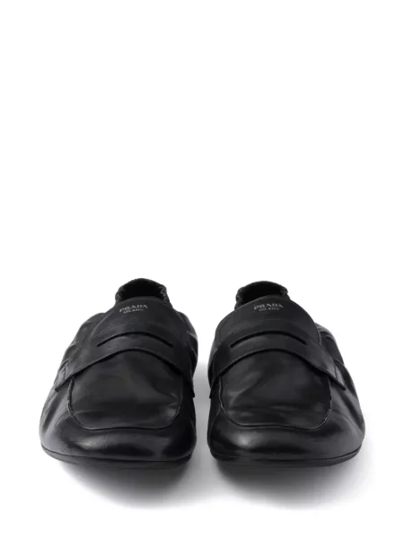 Pantofi loafer Prada din piele negru