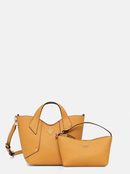 Кожаная сумочка Guess