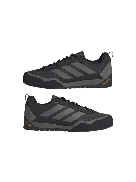 Tenisky Adidas Terrex sivá