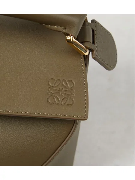 Geanta de piele Loewe din piele verde