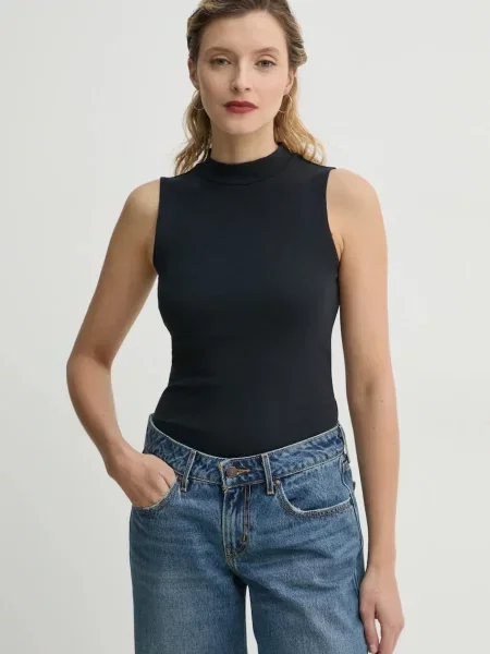 Top Levi's EFFORTLESS TANK črna