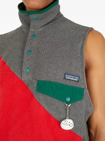 Vestă (di)vision din fleece roșu