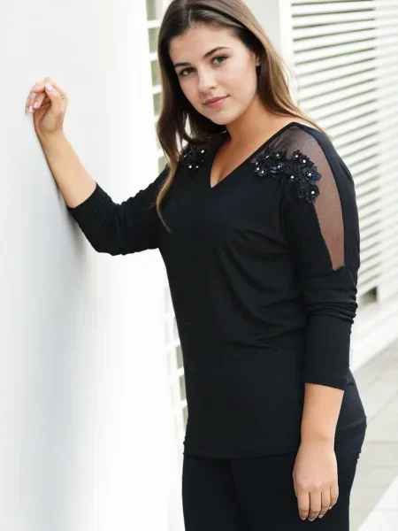 Bluză Dewberry cu model floral din tul negru