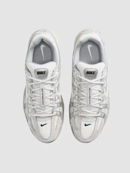 Повседневные кроссовки Nike Pegasus серые