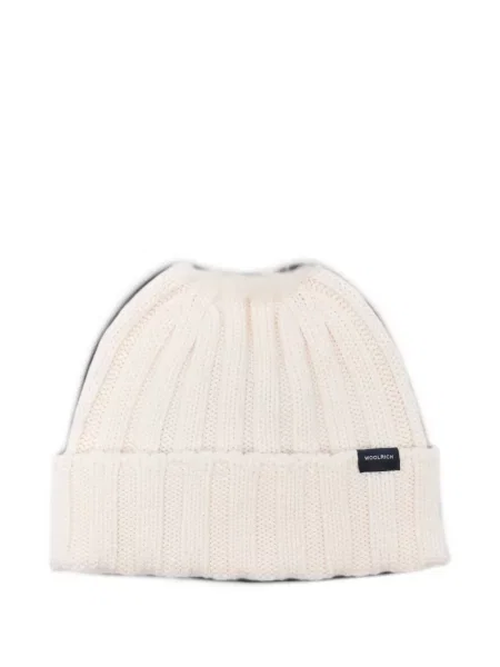 Căciulă Woolrich tricotate cu pompoane alb