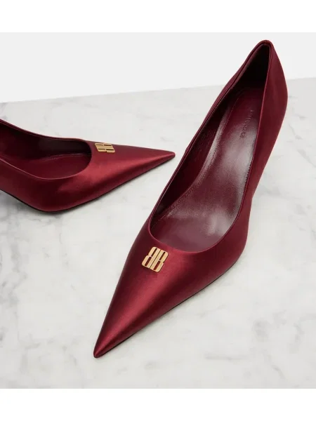 Pantofi cu toc Balenciaga din satin bordo