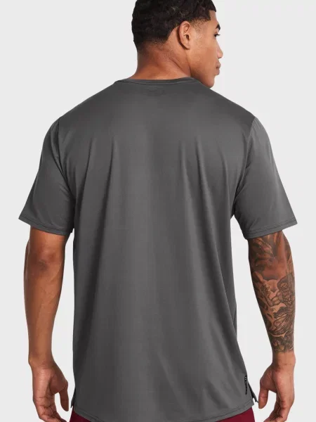 Спортивная футболка Under Armour серая