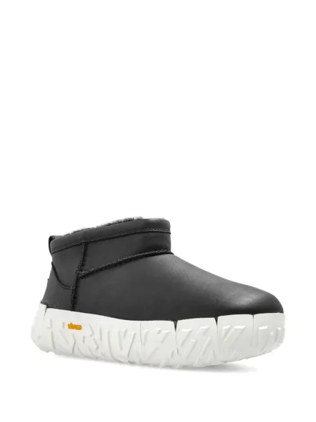 Botine Ugg clasici negru