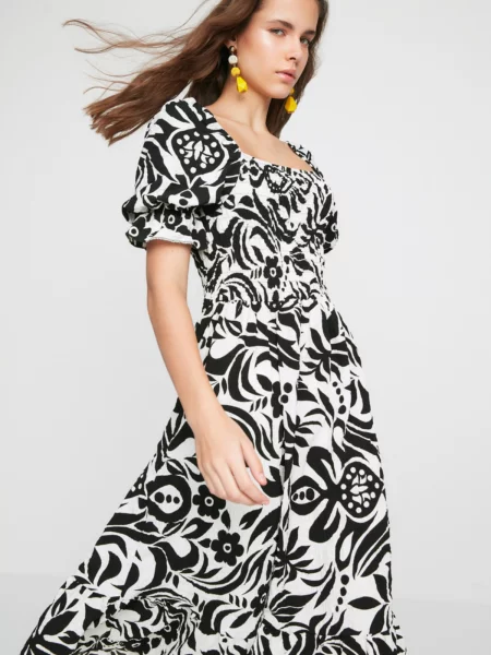 Pletena midi obleka Trendyol črna