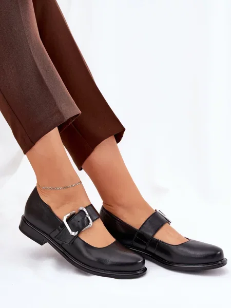 Полуотворени обувки Laura Messi с катарама черно