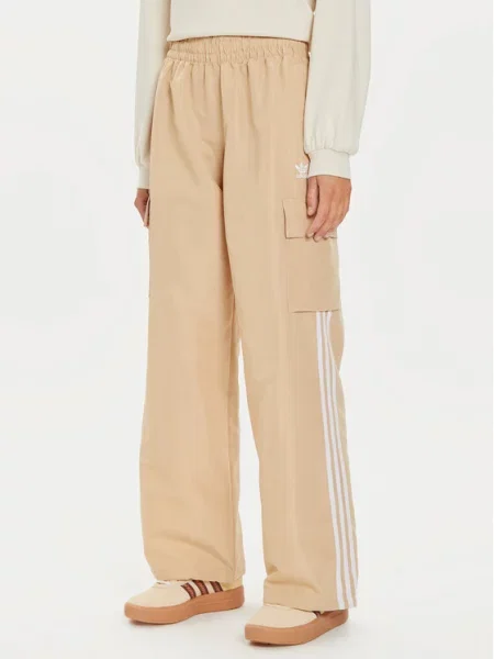 Adidas Spodnie dresowe adicolor beżowy