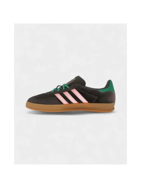 Pantofi Adidas de catifea roz