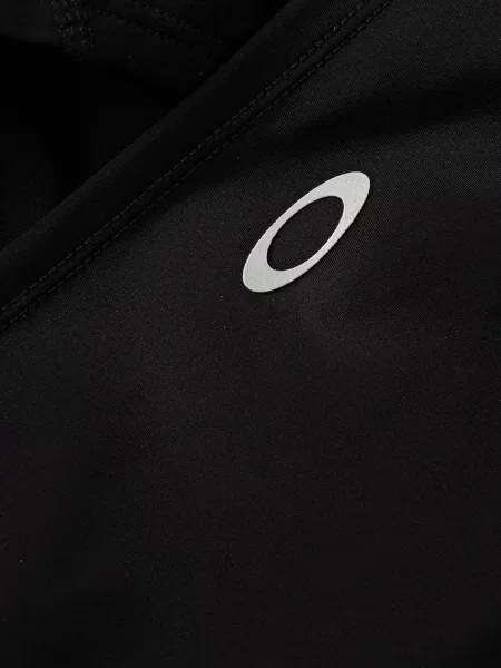 Шапка Oakley черная