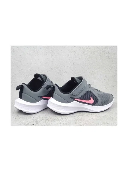 Gyerek félcipő Nike szürke