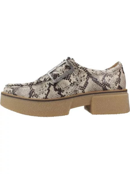 Półbuty Clarks w wężowy wzór