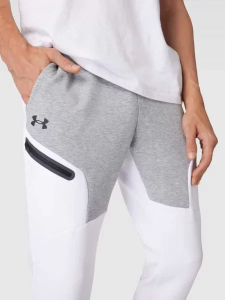 Spodnie dresowe z nadrukiem z logo Under Armour