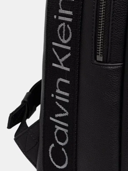 Calvin Klein hátizsák fekete
