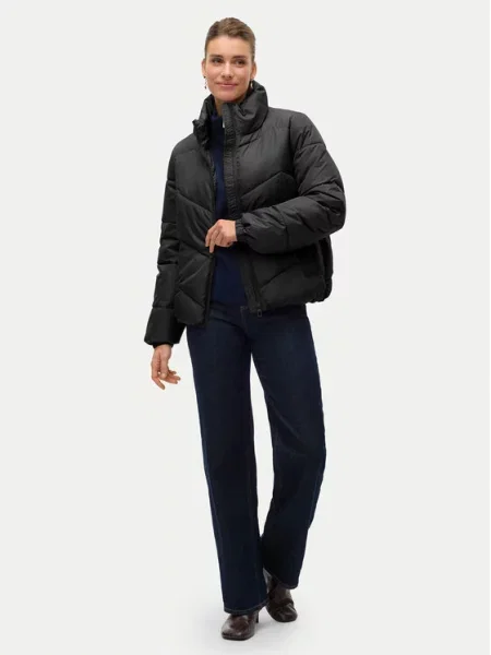 Vero Moda Zimska jakna Gario črna