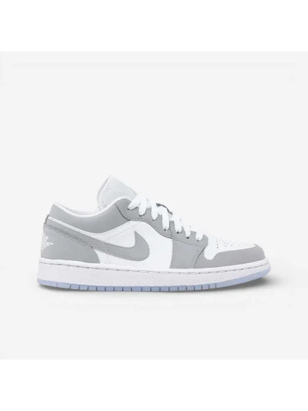 Pantofi Nike gri