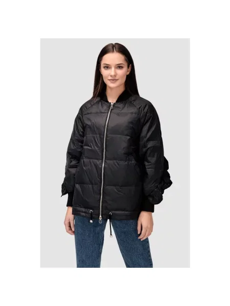 Куртка пухова з воланом чорний