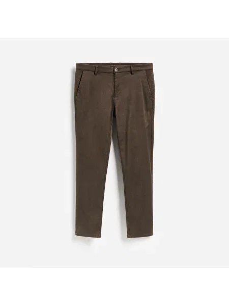 Reserved Slim fit nadrág mikromintával kávébarna
