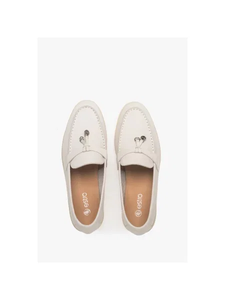 Лоферы Estro белые