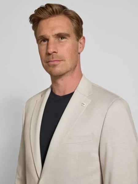 Marynarka na dwa o kroju slim fit model ‘Anello’ Digel