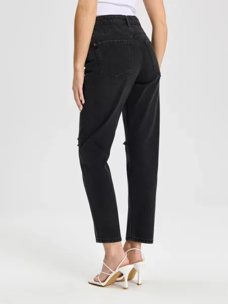 Джинсы-мом Sinsay черный