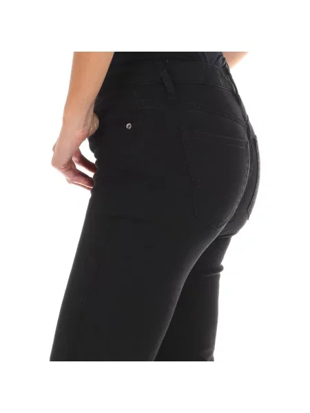 Blugi Met negru