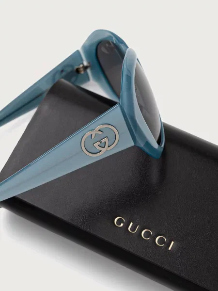 Солнцезащитные очки Gucci