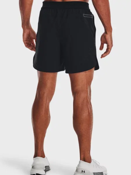Спортивные шорты Under Armour черные