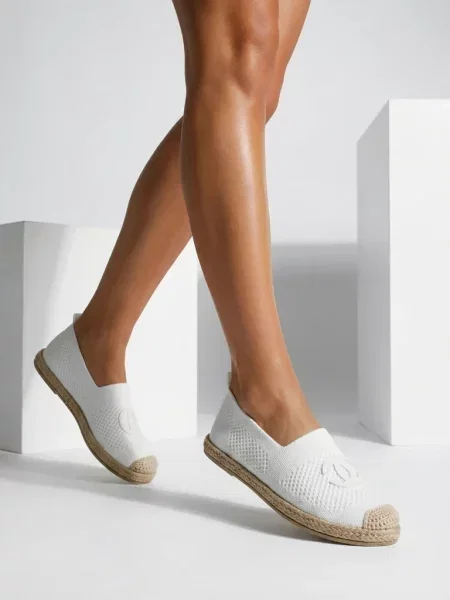 Sneakerși Resti alb