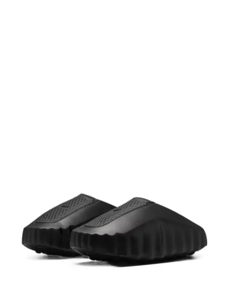 Sneakerși Nike Zoom slip-on roz