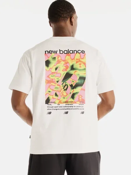 Футболка New Balance біла