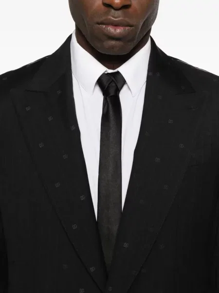 Costum Dolce & Gabbana cu dungi de costum negru