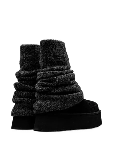 Класически боти до глезена Ugg черно