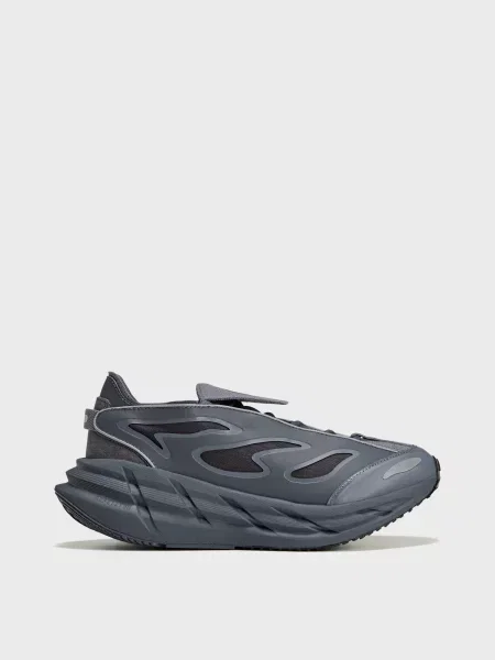 Кроссовки для бега Adidas черные