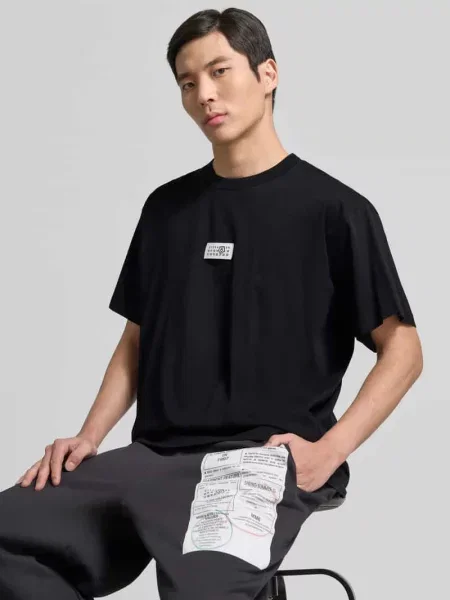 T-shirt o kroju relaxed fit z detalem z logo Mm6 Maison Margiela czarna