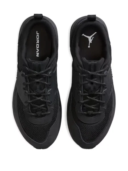 Sneakerși Jordan negru