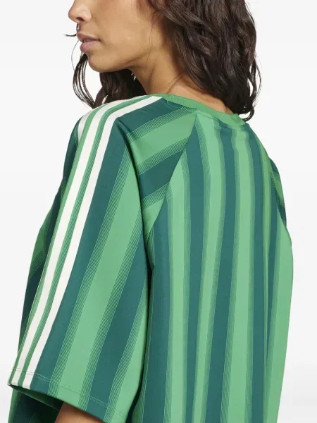 Koszulka Adidas w paski zamszowa z dekoltem w serek zielona