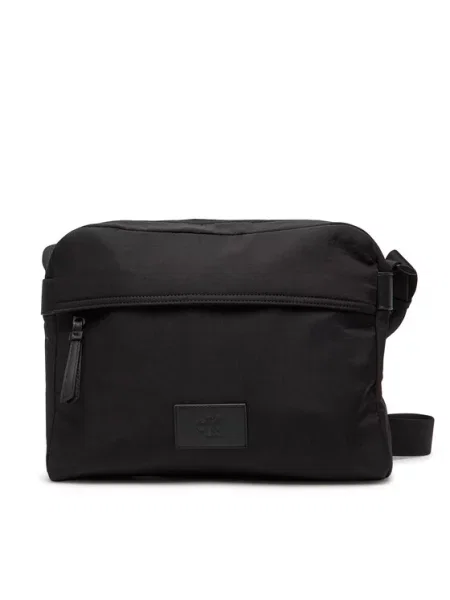 Torbica s pasom Calvin Klein Jeans črna