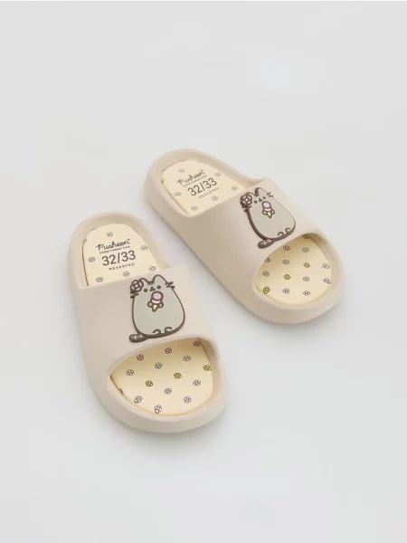 Босоножки Reserved с ремешками