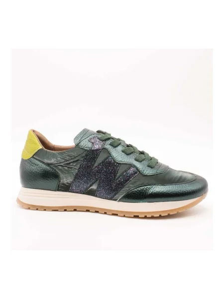 Pantofi Wonders verde